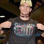 4 motivos que provam que Henry Cavill é um verdadeiro fã da DC