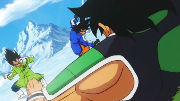 Vegeta ssj VS Broly - Dragon Ball Z FILME 8 Broly o Lendário super sai