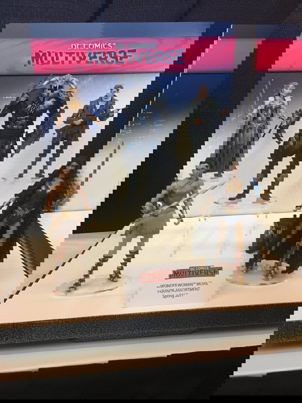 brinquedos mulher maravilha