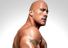 the rock tem irmao gemeo?