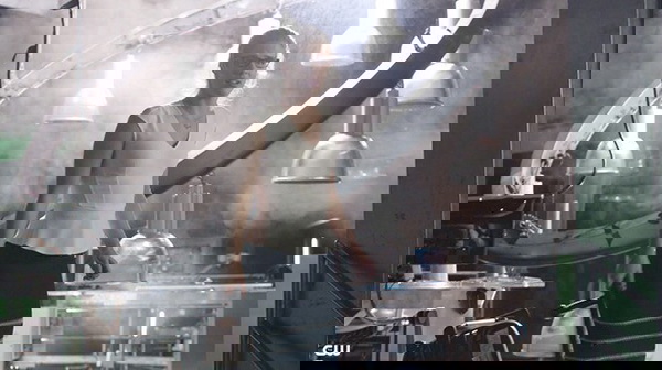 felicity canário negro