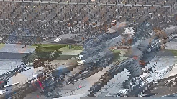 Robert Pattinson em The Batman