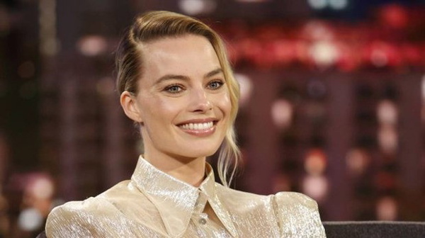 Margot Robbie explica por que quer continuar interpretando a Arlequina