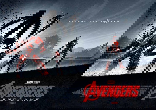 Pôster especial Vingadores: Ultimato com Hulkbuster