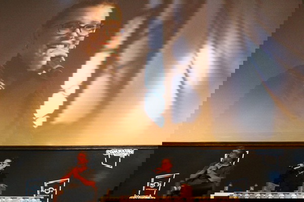 millie bobby brown stranger things