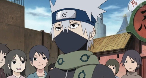 Minato conhece Kakashi após a morte de Sakumo Hatake - Naruto Shippuden 