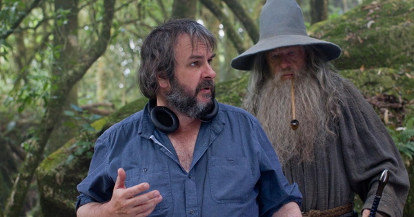 O Senhor dos Anéis  Peter Jackson pensou em um desfecho mais sombrio para  Frodo - Canaltech