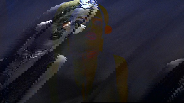 Oola, dançarina Twi'lek