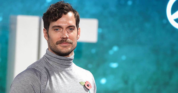 Altura de Henry Cavill