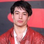 Veja Ezra Miller em Animais Fantásticos e Onde Habitam!