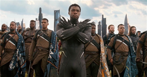 Wakanda Ressoa os Tambores da Guerra em 'Ultimate Black Panther